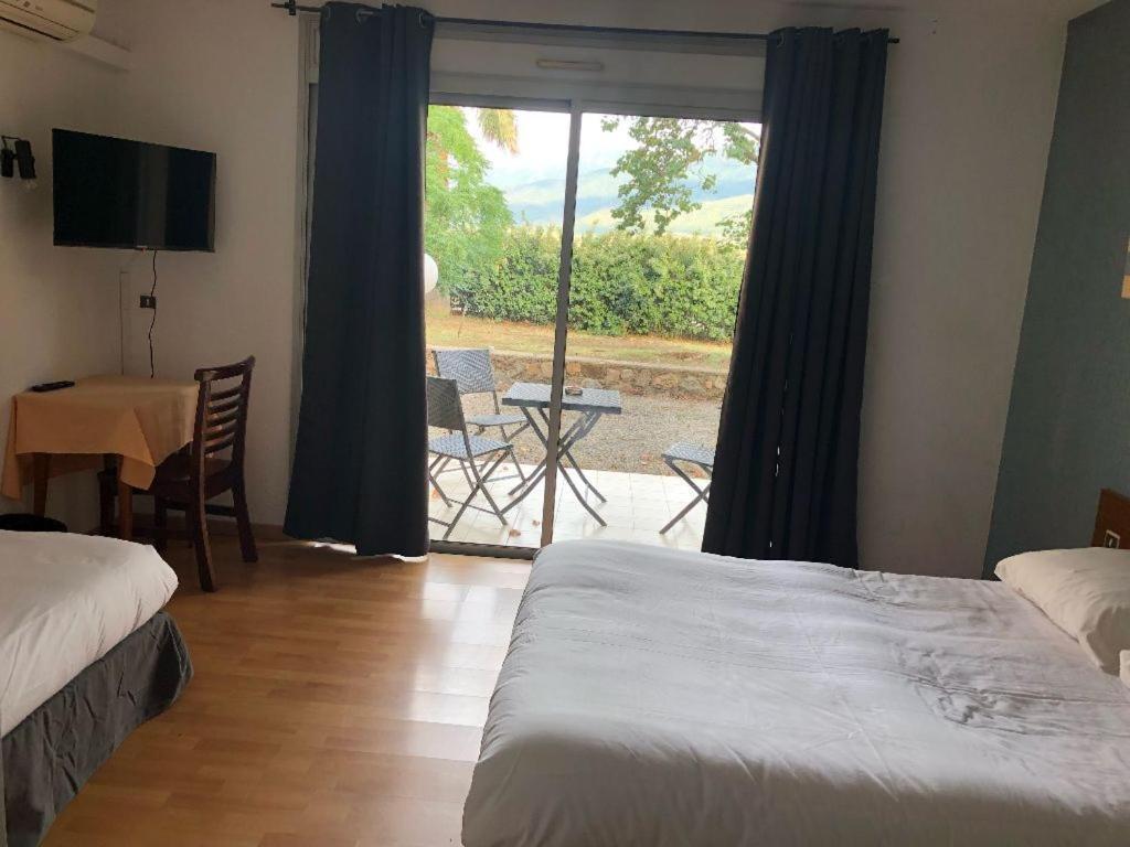 Hotel La Garenne Tresserre Zewnętrze zdjęcie